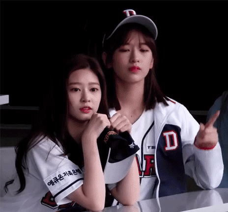 비글미 넘치는 인싸력 갑 중딩 아이돌.gif | 인스티즈