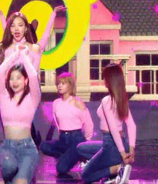 오늘자 뮤직뱅크 트와이스 | 인스티즈