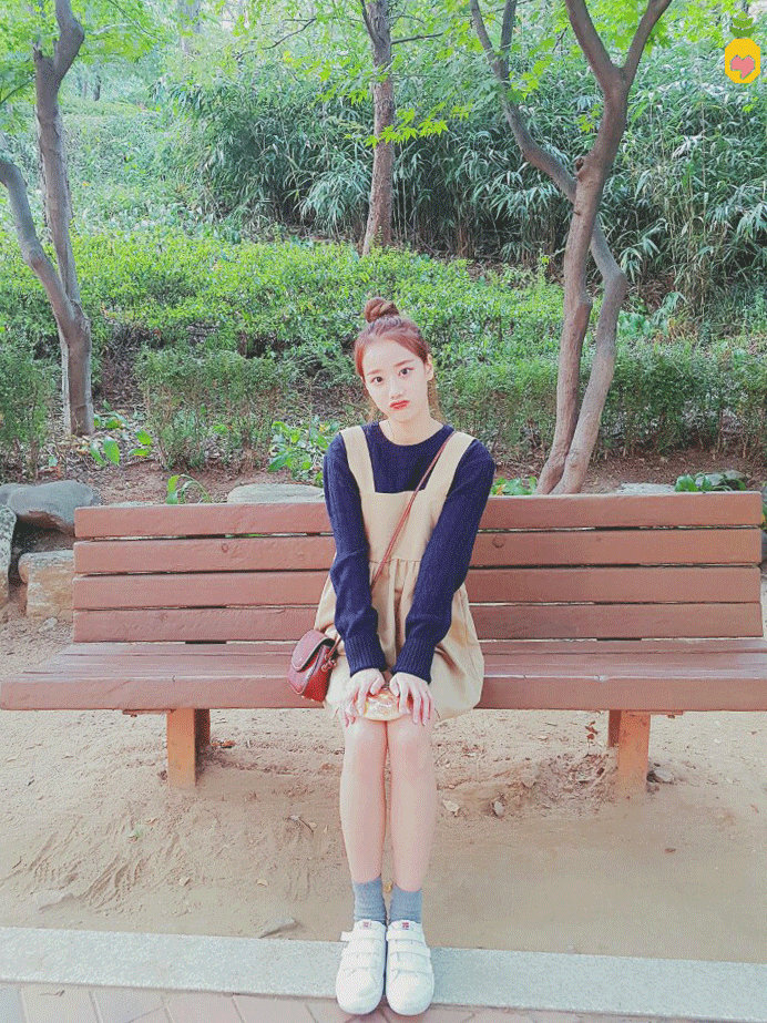 대학가면 자주보는 새내기 여대생 스타일 .gif | 인스티즈