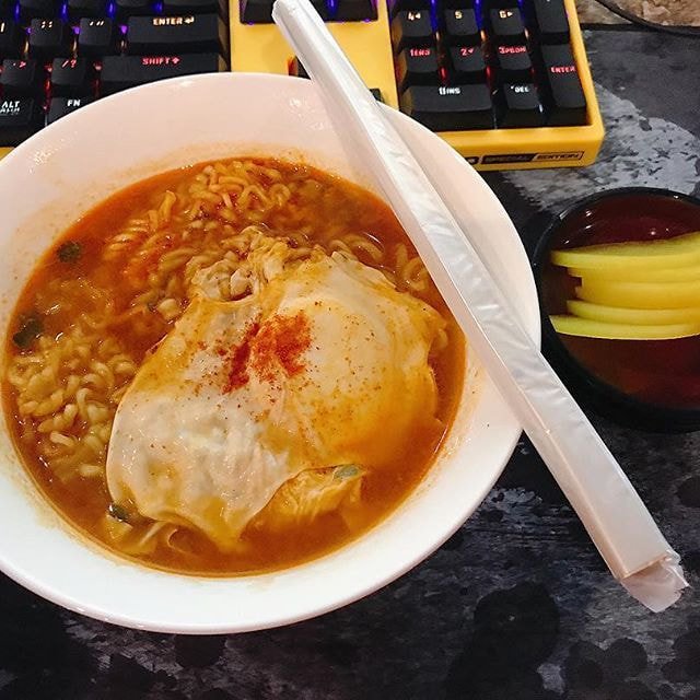 가장 맛있는 라면 대결.jpg | 인스티즈