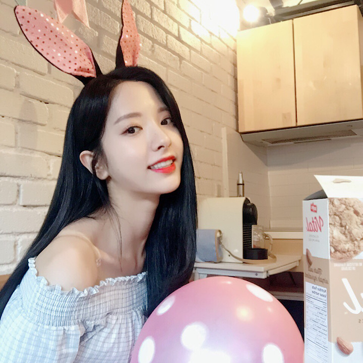 ㄹㅇ루다가 이쁜 보나 | 인스티즈