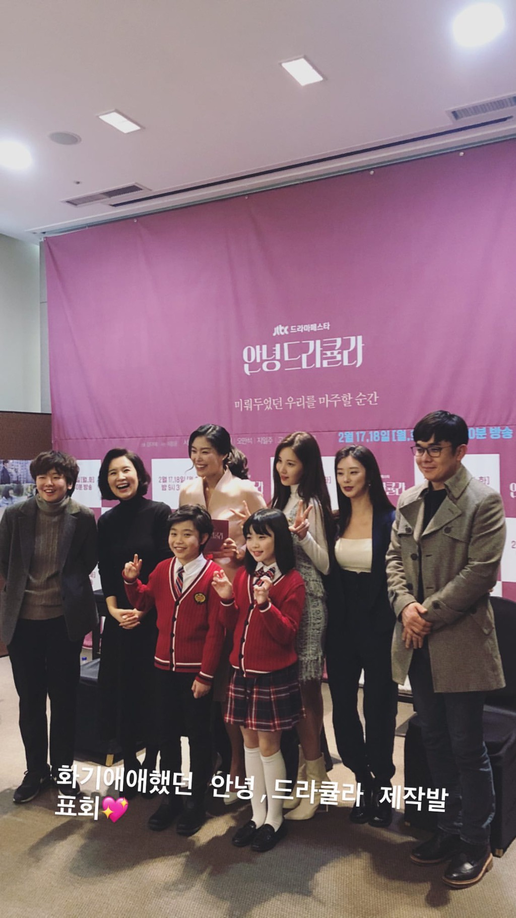 99B4CC405E477C330ACE8E