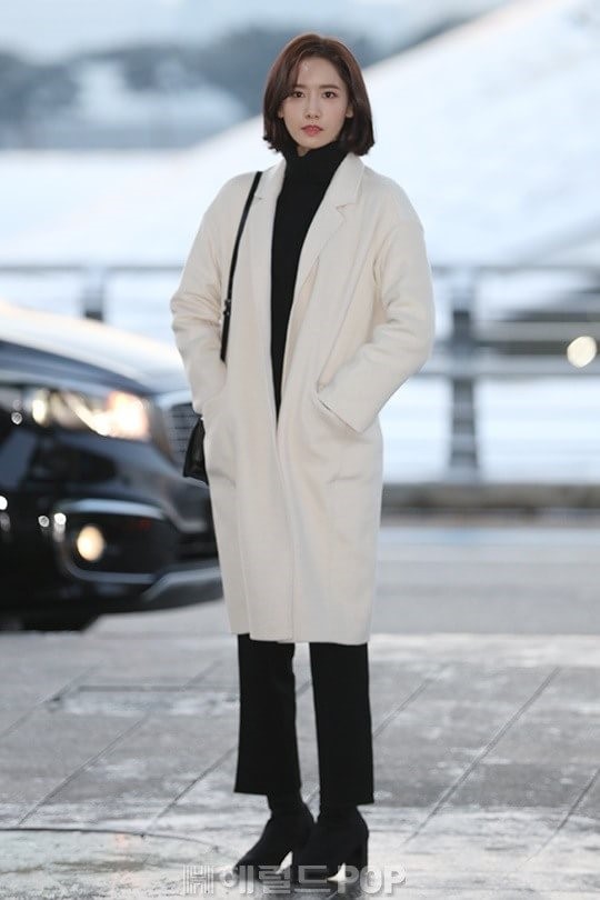재벌집 막내딸 같은 오늘자 윤아.jpg | 인스티즈