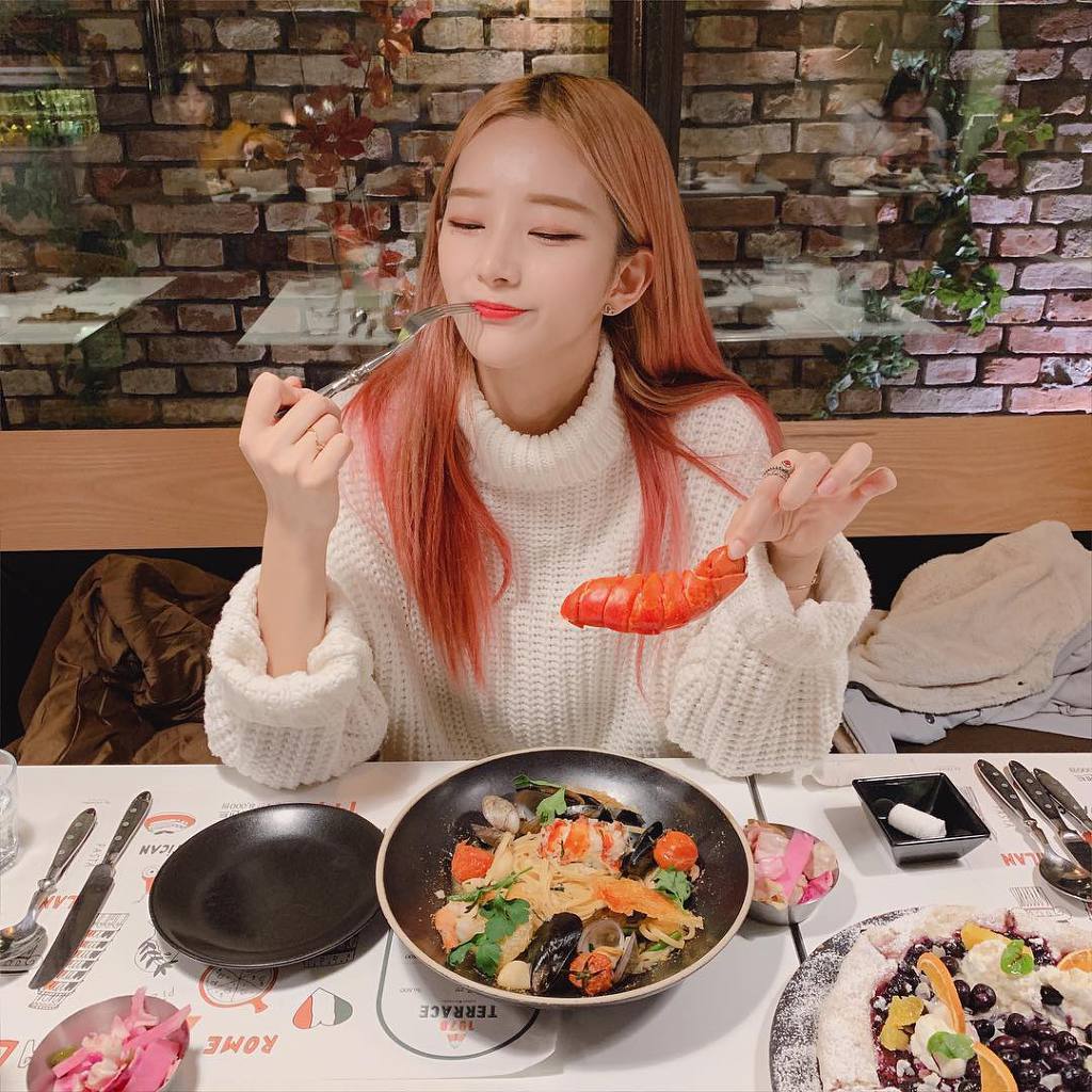 오늘자 김진아 치어리더 인스타 | 인스티즈