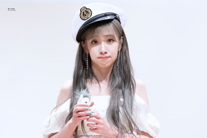 해군모를 쓴 러블리즈 귀요미 둘째 유지애.jpg | 인스티즈