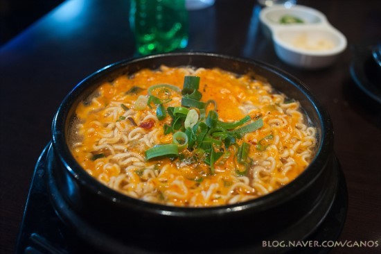 열기가득! 뜨끈뜨끈한 라면 gifjpg | 인스티즈