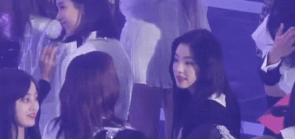 다현과 친해진듯한 아이린 | 인스티즈