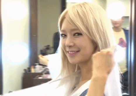 긴생머리 초아.gif | 인스티즈