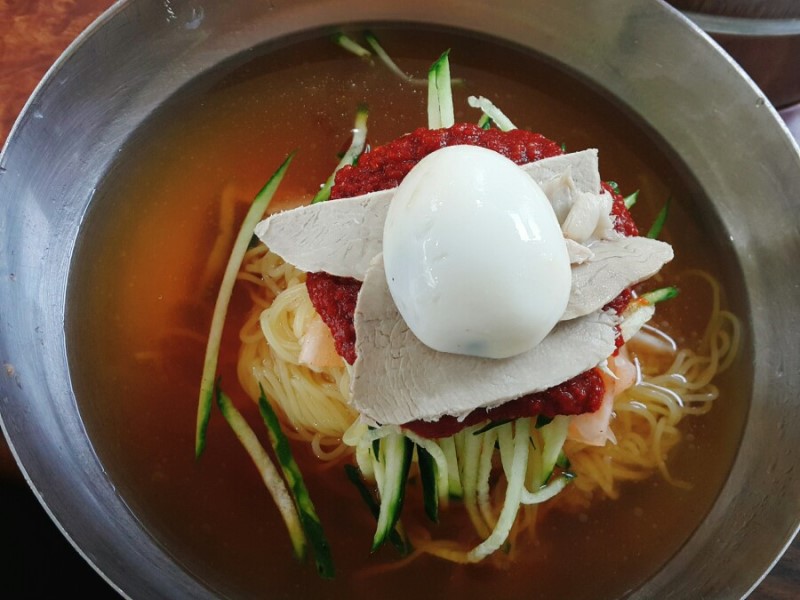 바야흐로 대 밀면의 계절 2 | 인스티즈